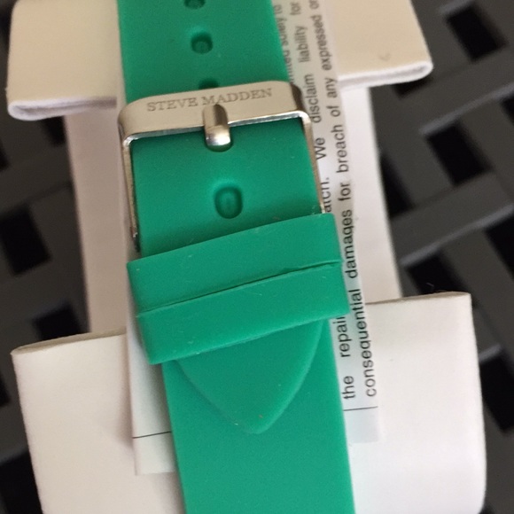 Steve Madden Boho style Watch (7)bracelets - Picture 5 of 5